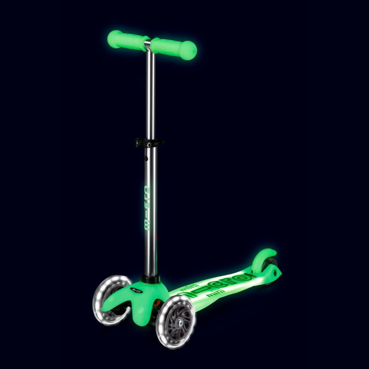Patinete Infantil Micro Mini Glow Plus LED Icy Lime

 - Glow-In-The-Dark Fun